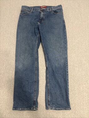 Arizona Jean Company Relaxed Men's Jeans in Medium Blue Denim